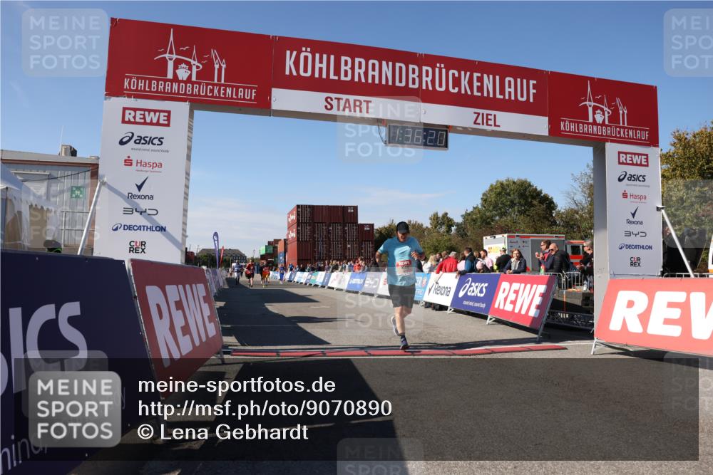 03.10.2025 - Köhlbrandbrückenlauf Lena Gebhardt http://msf.ph/oto/9070890 03.10.2025 13:36:21 Ziel 5045, 5219 meine-sportfotos.de