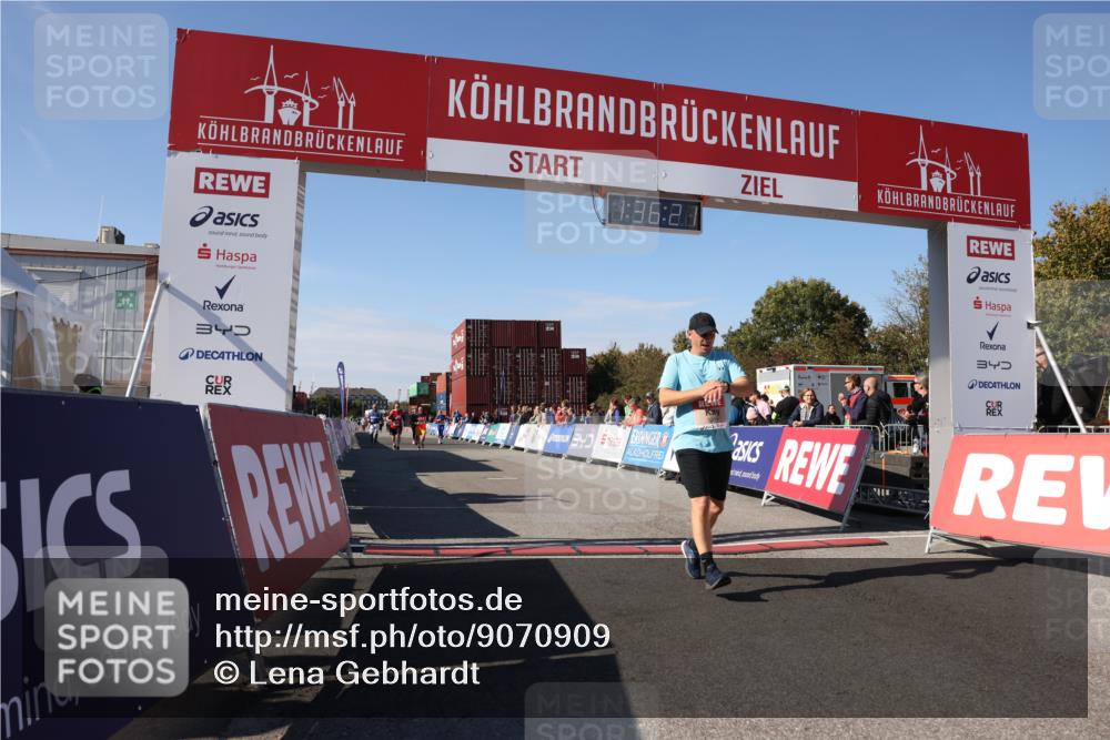 03.10.2025 - Köhlbrandbrückenlauf Lena Gebhardt http://msf.ph/oto/9070909 03.10.2025 13:36:21 Ziel 5045, 5219 meine-sportfotos.de