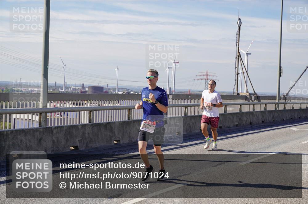 03.10.2025 - Köhlbrandbrückenlauf Michael Burmester http://msf.ph/oto/9071024 03.10.2025 12:35:45 Position 2 6683 meine-sportfotos.de