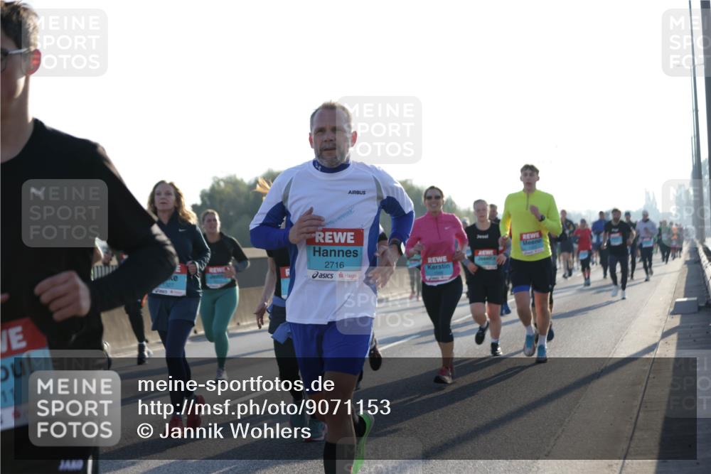 03.10.2025 - Köhlbrandbrückenlauf Jannik Wohlers http://msf.ph/oto/9071153 03.10.2025 09:17:46 Position 3 11, 2716 meine-sportfotos.de