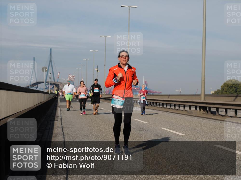 03.10.2025 - Köhlbrandbrückenlauf Fabian Wolf http://msf.ph/oto/9071191 03.10.2025 10:13:00 Position 3 2211 meine-sportfotos.de