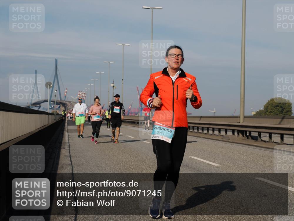 03.10.2025 - Köhlbrandbrückenlauf Fabian Wolf http://msf.ph/oto/9071245 03.10.2025 10:13:01 Position 3 2211 meine-sportfotos.de