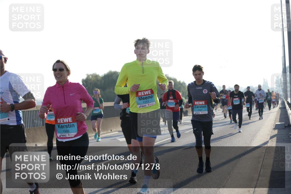 03.10.2025 - Köhlbrandbrückenlauf Jannik Wohlers http://msf.ph/oto/9071278 03.10.2025 09:17:48 Position 3 1566, 1111, 2587 meine-sportfotos.de