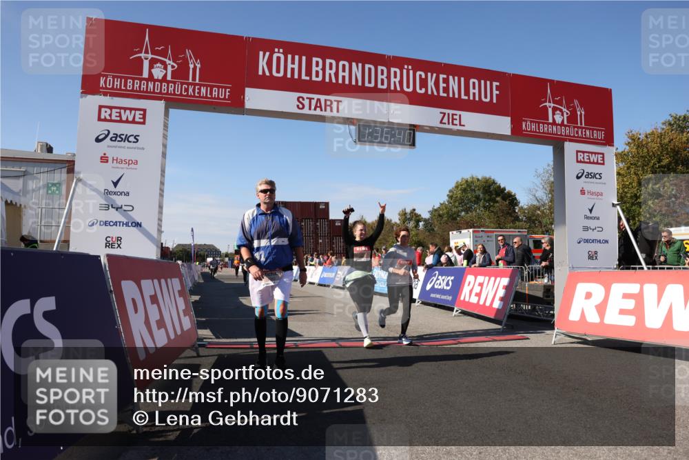 03.10.2025 - Köhlbrandbrückenlauf Lena Gebhardt http://msf.ph/oto/9071283 03.10.2025 13:36:40 Ziel 4735, 4974, 5199, 5278, 5585, 5767, 6023, 6825 meine-sportfotos.de