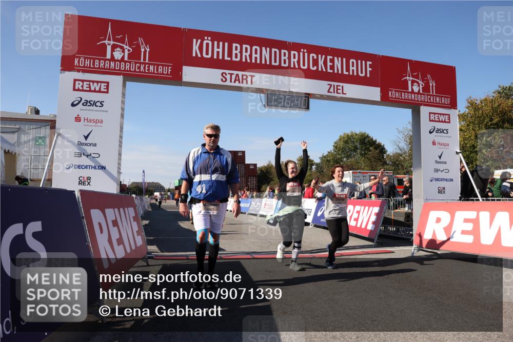 03.10.2025 - Köhlbrandbrückenlauf Lena Gebhardt http://msf.ph/oto/9071339 03.10.2025 13:36:41 Ziel 4735, 4974, 5199, 5278, 5585, 5767, 6023, 6825 meine-sportfotos.de