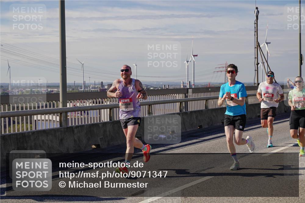 03.10.2025 - Köhlbrandbrückenlauf Michael Burmester http://msf.ph/oto/9071347 03.10.2025 12:36:17 Position 2  meine-sportfotos.de
