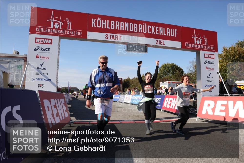 03.10.2025 - Köhlbrandbrückenlauf Lena Gebhardt http://msf.ph/oto/9071353 03.10.2025 13:36:41 Ziel 4735, 4974, 5199, 5278, 5585, 5767, 6023, 6825 meine-sportfotos.de