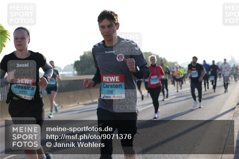 03.10.2025 - Köhlbrandbrückenlauf Jannik Wohlers http://msf.ph/oto/9071376 03.10.2025 09:17:50 Position 3 1910, 1335, 2587 meine-sportfotos.de