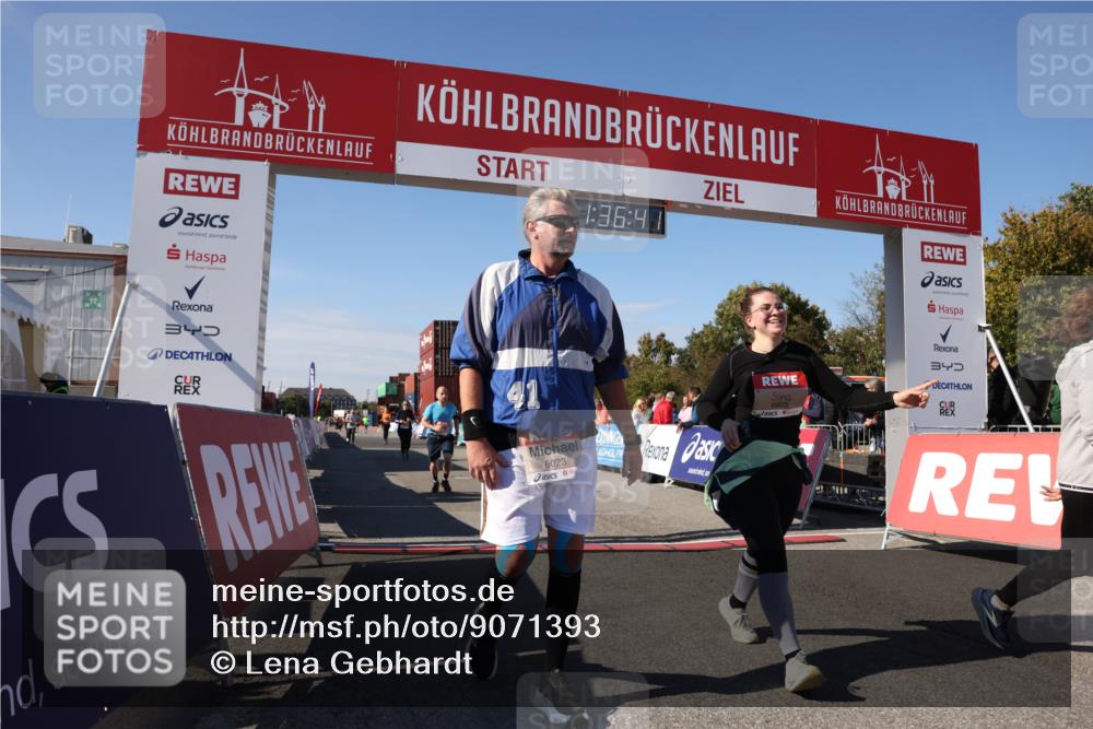 03.10.2025 - Köhlbrandbrückenlauf Lena Gebhardt http://msf.ph/oto/9071393 03.10.2025 13:36:42 Ziel 4974, 5199, 5278, 5585, 5767, 6023, 6825 meine-sportfotos.de