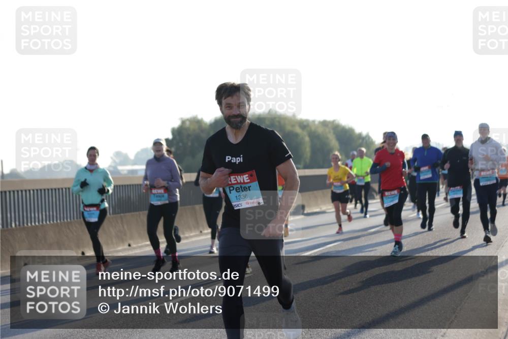 03.10.2025 - Köhlbrandbrückenlauf Jannik Wohlers http://msf.ph/oto/9071499 03.10.2025 09:17:53 Position 3 1336 meine-sportfotos.de