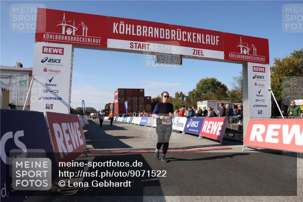 03.10.2025 - Köhlbrandbrückenlauf Lena Gebhardt http://msf.ph/oto/9071522 03.10.2025 13:36:47 Ziel 4974, 5313, 5585, 5767, 5808, 6023, 6825 meine-sportfotos.de