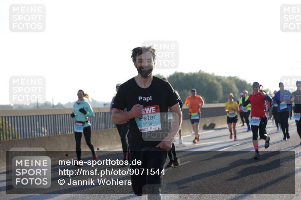 03.10.2025 - Köhlbrandbrückenlauf Jannik Wohlers http://msf.ph/oto/9071544 03.10.2025 09:17:53 Position 3 1336 meine-sportfotos.de