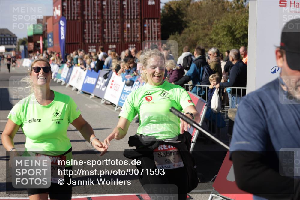03.10.2025 - Köhlbrandbrückenlauf Jannik Wohlers http://msf.ph/oto/9071593 03.10.2025 13:15:11 Ziel 4090, 4244, 4282, 5173, 5186, 6189, 6249, 6252, 6370, 6454, 6591, 6773, 6810 meine-sportfotos.de