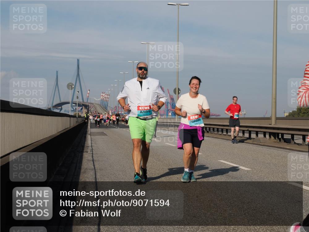03.10.2025 - Köhlbrandbrückenlauf Fabian Wolf http://msf.ph/oto/9071594 03.10.2025 10:13:09 Position 3 3439, 3453 meine-sportfotos.de