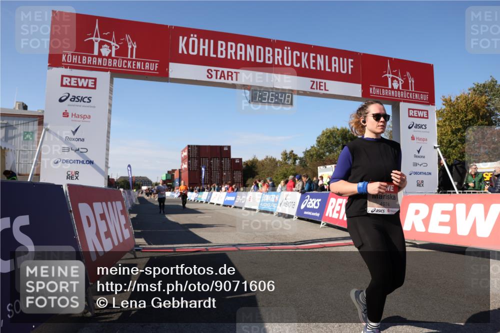 03.10.2025 - Köhlbrandbrückenlauf Lena Gebhardt http://msf.ph/oto/9071606 03.10.2025 13:36:48 Ziel 4974, 5313, 5585, 5767, 5808, 6023, 6825 meine-sportfotos.de