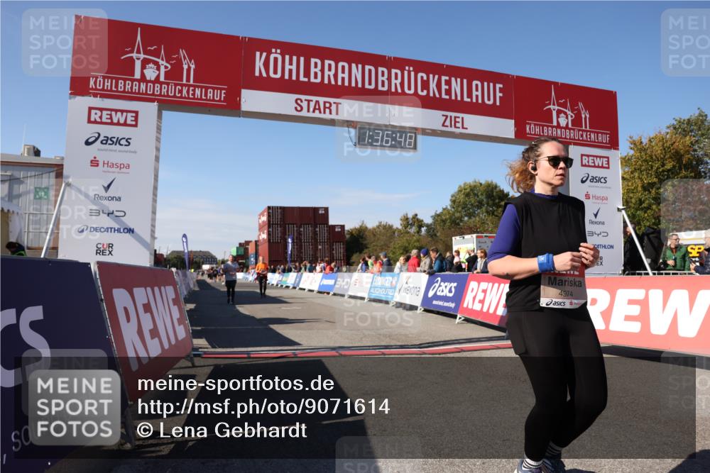 03.10.2025 - Köhlbrandbrückenlauf Lena Gebhardt http://msf.ph/oto/9071614 03.10.2025 13:36:49 Ziel 4974, 5313, 5585, 5767, 5808, 6825 meine-sportfotos.de