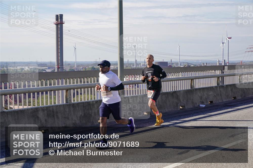 03.10.2025 - Köhlbrandbrückenlauf Michael Burmester http://msf.ph/oto/9071689 03.10.2025 12:36:44 Position 2  meine-sportfotos.de