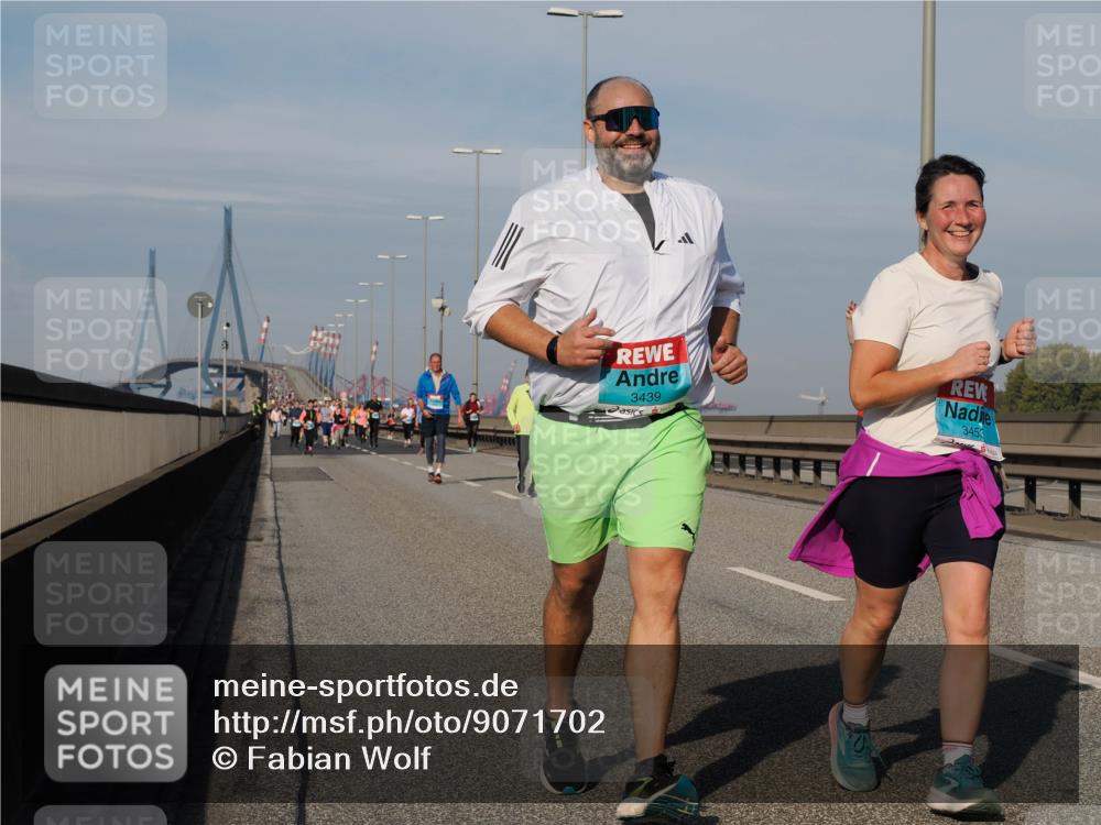 03.10.2025 - Köhlbrandbrückenlauf Fabian Wolf http://msf.ph/oto/9071702 03.10.2025 10:13:11 Position 3 3439, 3453 meine-sportfotos.de