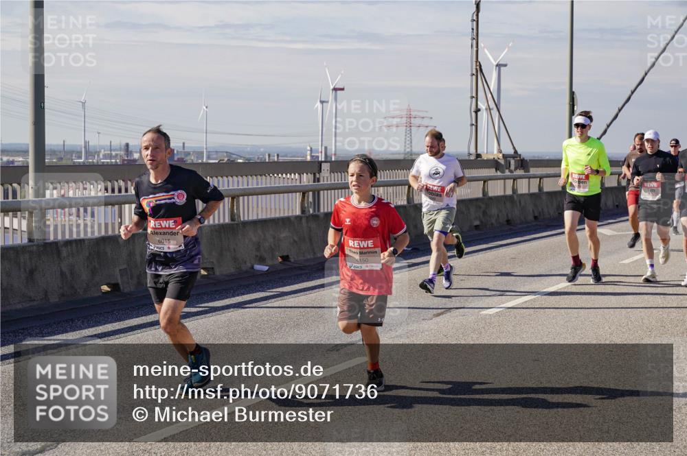 03.10.2025 - Köhlbrandbrückenlauf Michael Burmester http://msf.ph/oto/9071736 03.10.2025 12:36:46 Position 2 6015, 150 meine-sportfotos.de