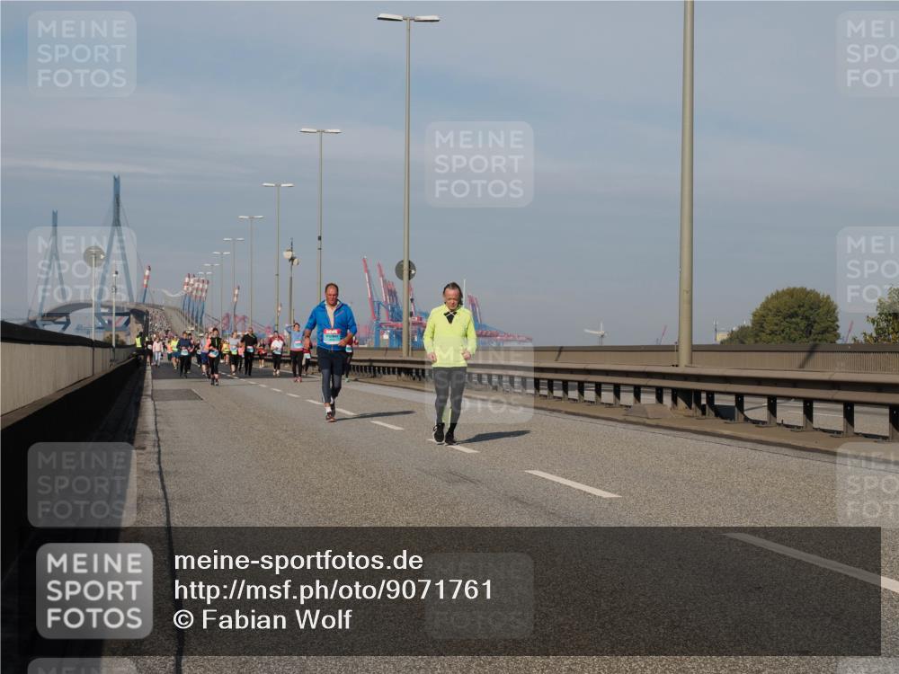 03.10.2025 - Köhlbrandbrückenlauf Fabian Wolf http://msf.ph/oto/9071761 03.10.2025 10:13:15 Position 3  meine-sportfotos.de