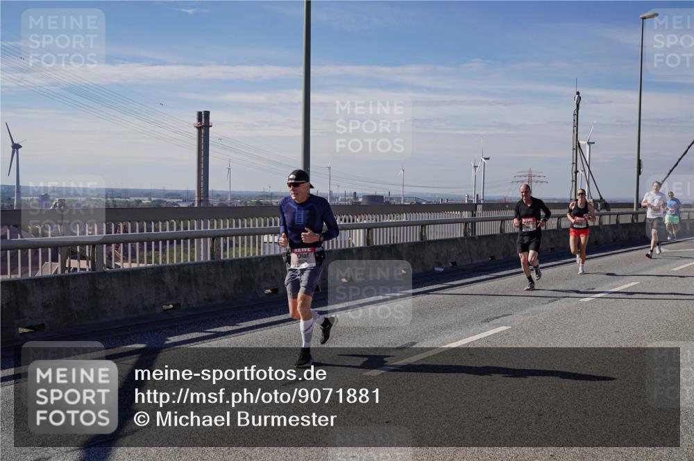 03.10.2025 - Köhlbrandbrückenlauf Michael Burmester http://msf.ph/oto/9071881 03.10.2025 12:36:51 Position 2  meine-sportfotos.de