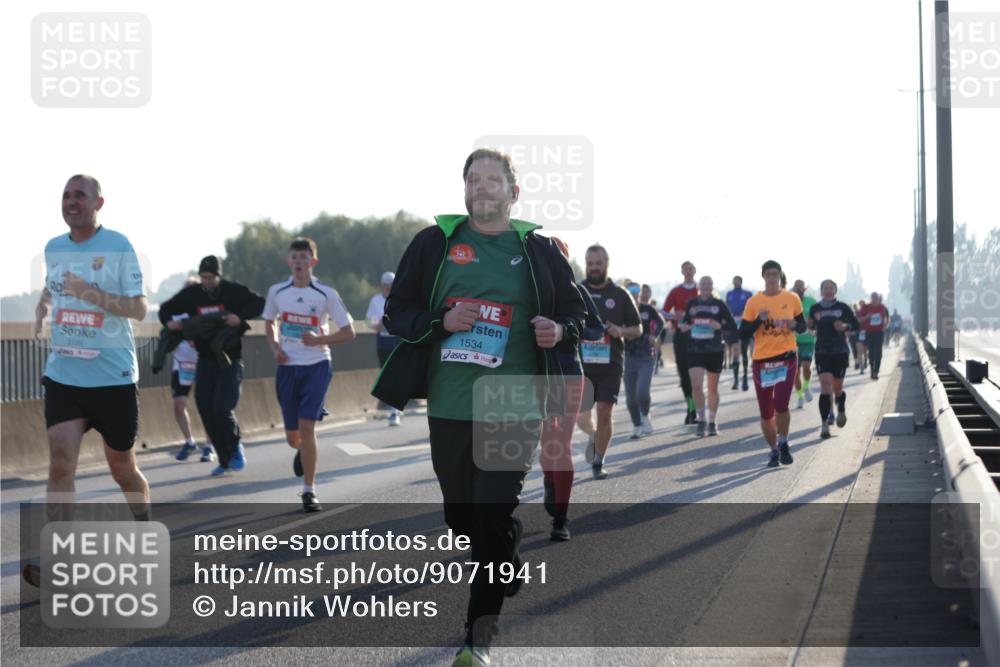 03.10.2025 - Köhlbrandbrückenlauf Jannik Wohlers http://msf.ph/oto/9071941 03.10.2025 09:18:02 Position 3 1534, 3128 meine-sportfotos.de
