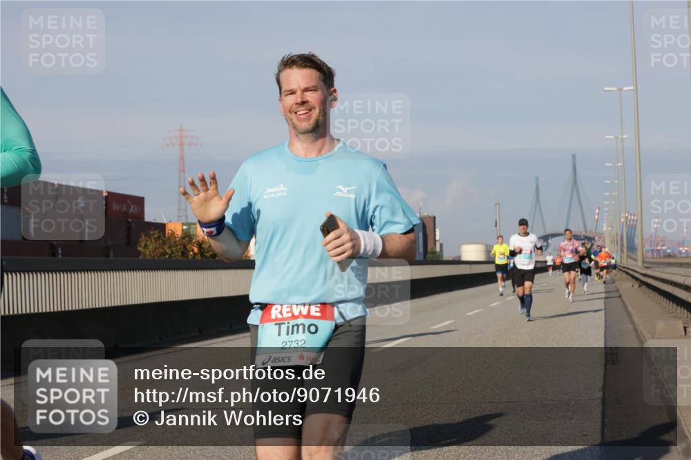 03.10.2025 - Köhlbrandbrückenlauf Jannik Wohlers http://msf.ph/oto/9071946 03.10.2025 09:49:53 Position 3 03, 10, 2015, 2732 meine-sportfotos.de
