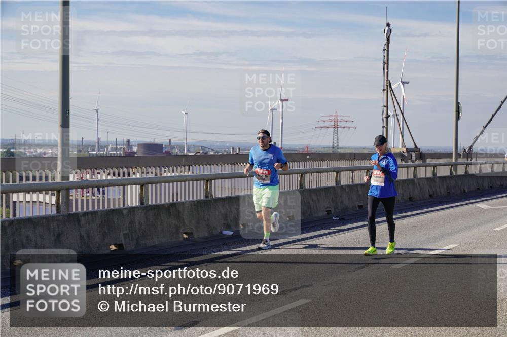 03.10.2025 - Köhlbrandbrückenlauf Michael Burmester http://msf.ph/oto/9071969 03.10.2025 12:36:57 Position 2  meine-sportfotos.de