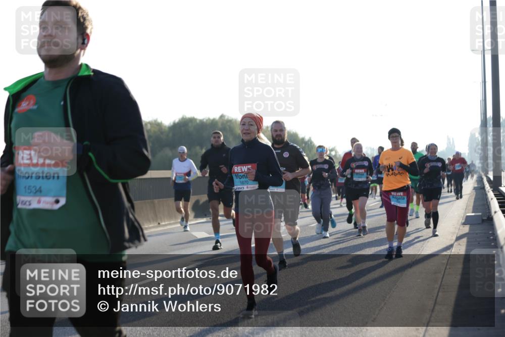 03.10.2025 - Köhlbrandbrückenlauf Jannik Wohlers http://msf.ph/oto/9071982 03.10.2025 09:18:03 Position 3 1534, 1670 meine-sportfotos.de