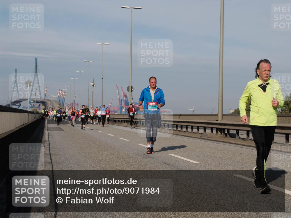 03.10.2025 - Köhlbrandbrückenlauf Fabian Wolf http://msf.ph/oto/9071984 03.10.2025 10:13:21 Position 3  meine-sportfotos.de