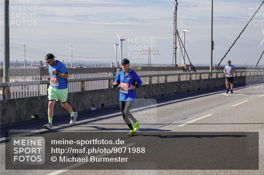 03.10.2025 - Köhlbrandbrückenlauf Michael Burmester http://msf.ph/oto/9071988 03.10.2025 12:36:58 Position 2  meine-sportfotos.de