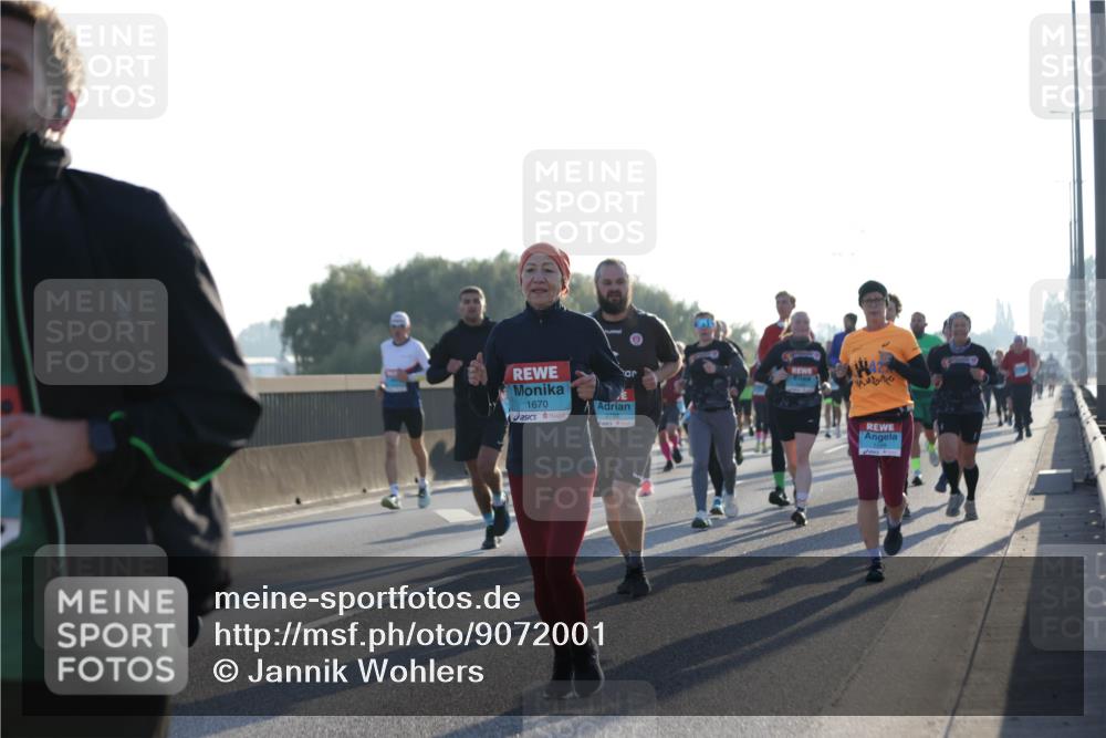 03.10.2025 - Köhlbrandbrückenlauf Jannik Wohlers http://msf.ph/oto/9072001 03.10.2025 09:18:03 Position 3 1670, 2786 meine-sportfotos.de