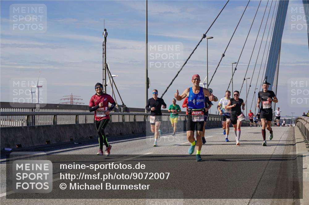 03.10.2025 - Köhlbrandbrückenlauf Michael Burmester http://msf.ph/oto/9072007 03.10.2025 12:37:05 Position 2  meine-sportfotos.de