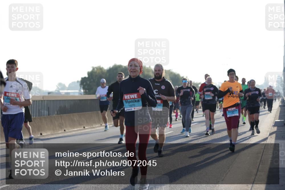 03.10.2025 - Köhlbrandbrückenlauf Jannik Wohlers http://msf.ph/oto/9072045 03.10.2025 09:18:04 Position 3 1670, 42 meine-sportfotos.de