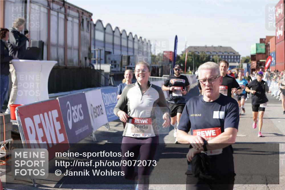 03.10.2025 - Köhlbrandbrückenlauf Jannik Wohlers http://msf.ph/oto/9072073 03.10.2025 13:15:30 Ziel 4031, 4267, 4577, 4610, 4704, 4797, 4871, 4958, 4962, 5309, 5771, 6019, 6535, 6772, 6790 meine-sportfotos.de
