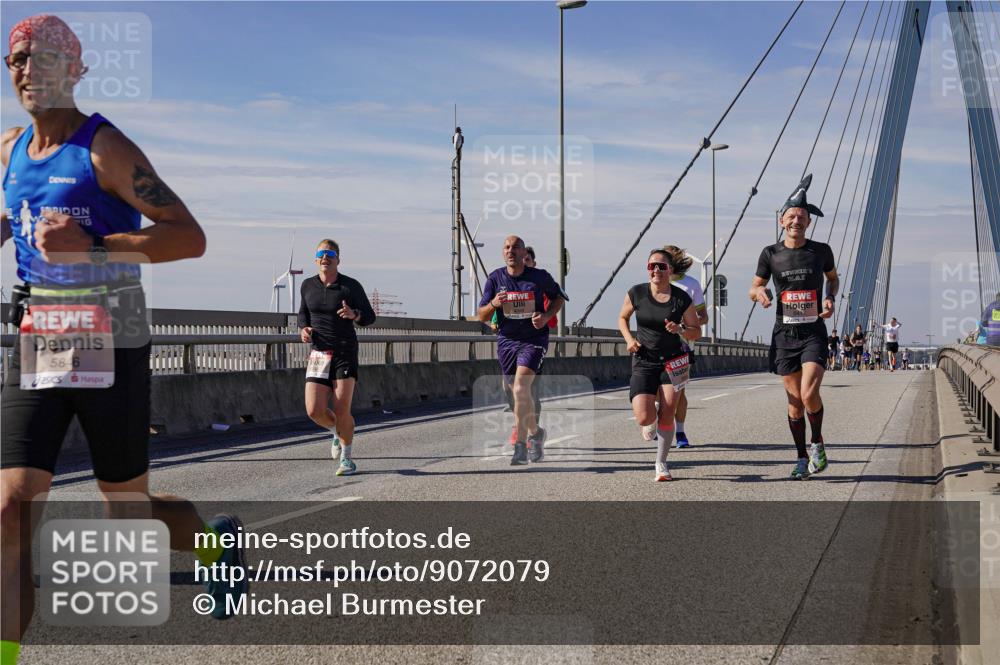 03.10.2025 - Köhlbrandbrückenlauf Michael Burmester http://msf.ph/oto/9072079 03.10.2025 12:37:07 Position 2 5846 meine-sportfotos.de