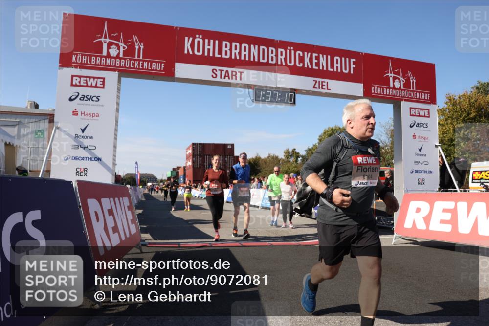 03.10.2025 - Köhlbrandbrückenlauf Lena Gebhardt http://msf.ph/oto/9072081 03.10.2025 13:37:10 Ziel 5262, 5303, 5466, 5507, 5576, 5592, 6104, 6380, 6381, 6521 meine-sportfotos.de
