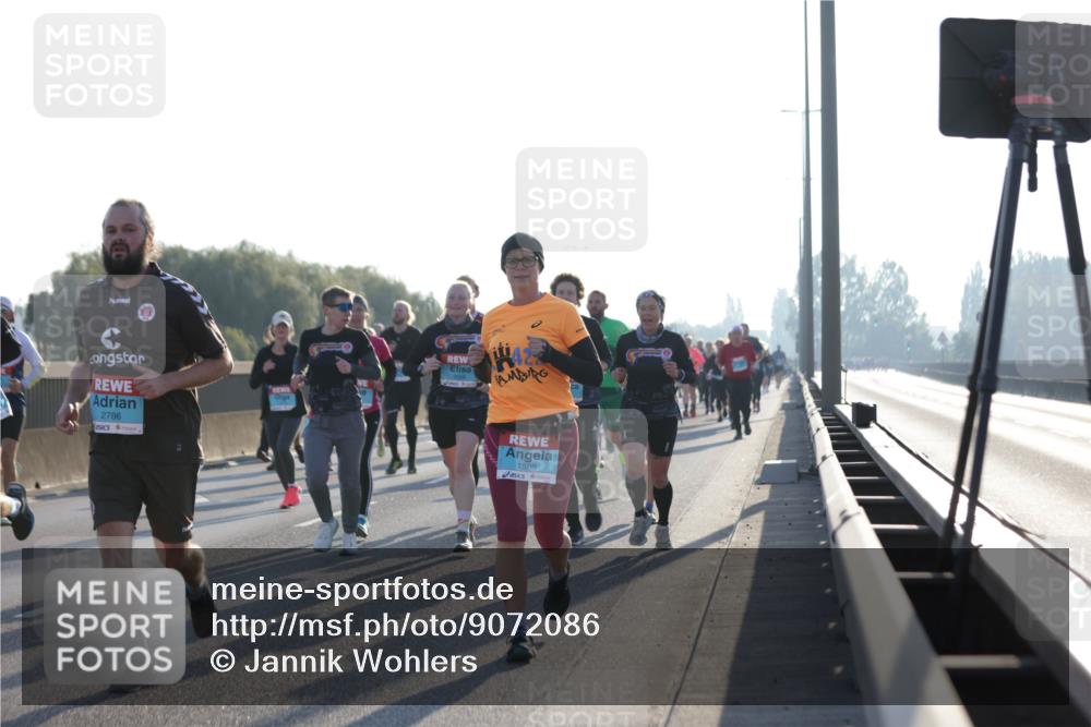 03.10.2025 - Köhlbrandbrückenlauf Jannik Wohlers http://msf.ph/oto/9072086 03.10.2025 09:18:05 Position 3 2786, 1598 meine-sportfotos.de