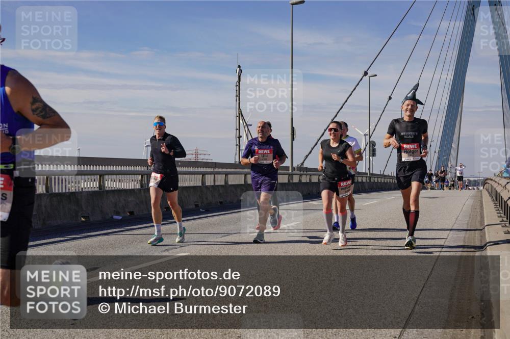 03.10.2025 - Köhlbrandbrückenlauf Michael Burmester http://msf.ph/oto/9072089 03.10.2025 12:37:07 Position 2 6417 meine-sportfotos.de