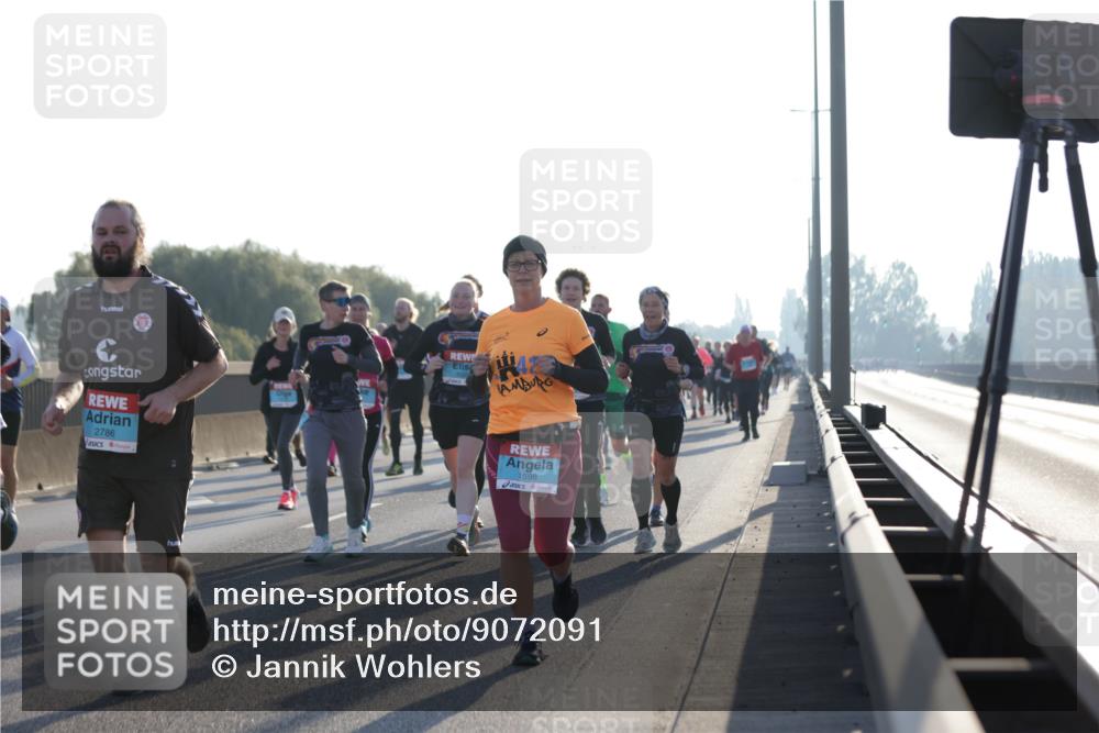 03.10.2025 - Köhlbrandbrückenlauf Jannik Wohlers http://msf.ph/oto/9072091 03.10.2025 09:18:05 Position 3 2786, 1598 meine-sportfotos.de