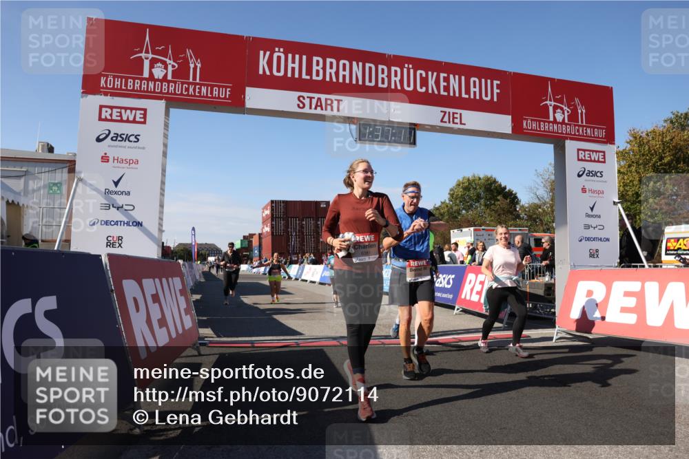 03.10.2025 - Köhlbrandbrückenlauf Lena Gebhardt http://msf.ph/oto/9072114 03.10.2025 13:37:12 Ziel 5143, 5262, 5303, 5466, 5507, 5576, 6104, 6380, 6381, 6521 meine-sportfotos.de