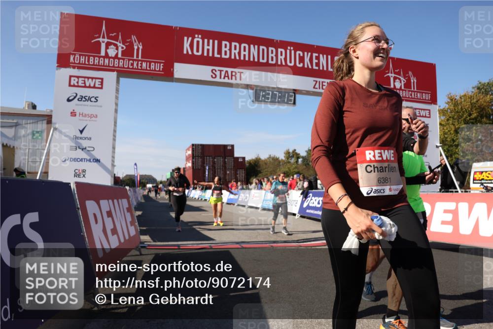 03.10.2025 - Köhlbrandbrückenlauf Lena Gebhardt http://msf.ph/oto/9072174 03.10.2025 13:37:13 Ziel 5143, 5262, 5303, 5466, 5507, 5576, 6104, 6380, 6381, 6521 meine-sportfotos.de