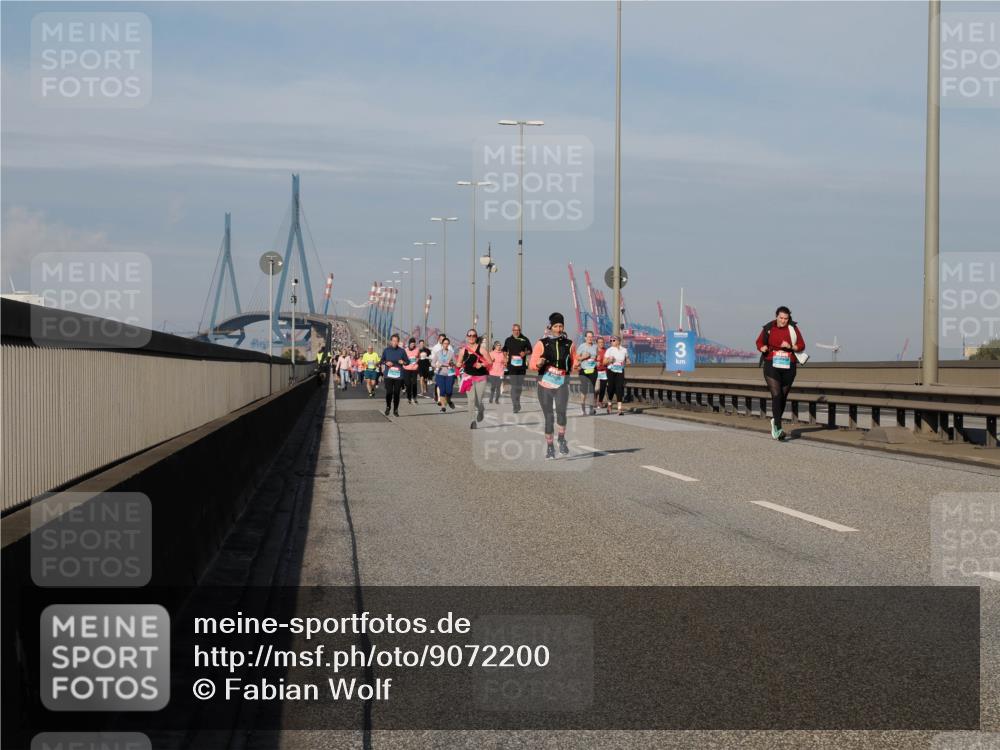 03.10.2025 - Köhlbrandbrückenlauf Fabian Wolf http://msf.ph/oto/9072200 03.10.2025 10:13:28 Position 3  meine-sportfotos.de