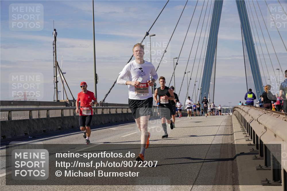 03.10.2025 - Köhlbrandbrückenlauf Michael Burmester http://msf.ph/oto/9072207 03.10.2025 12:37:19 Position 2 4491 meine-sportfotos.de