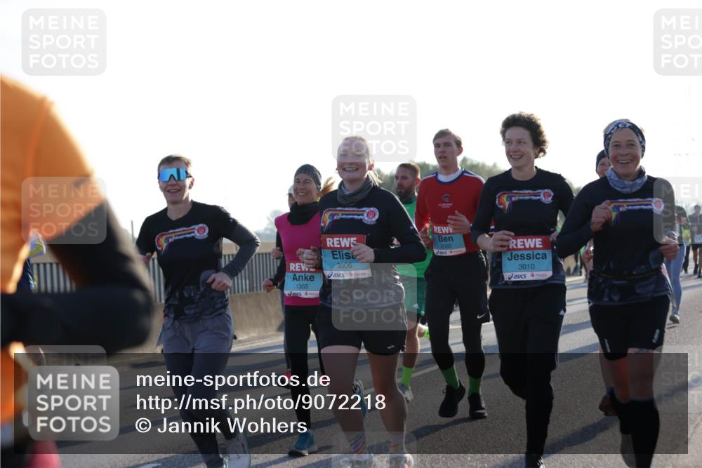 03.10.2025 - Köhlbrandbrückenlauf Jannik Wohlers http://msf.ph/oto/9072218 03.10.2025 09:18:07 Position 3 3006, 1355, 2560, 3010 meine-sportfotos.de