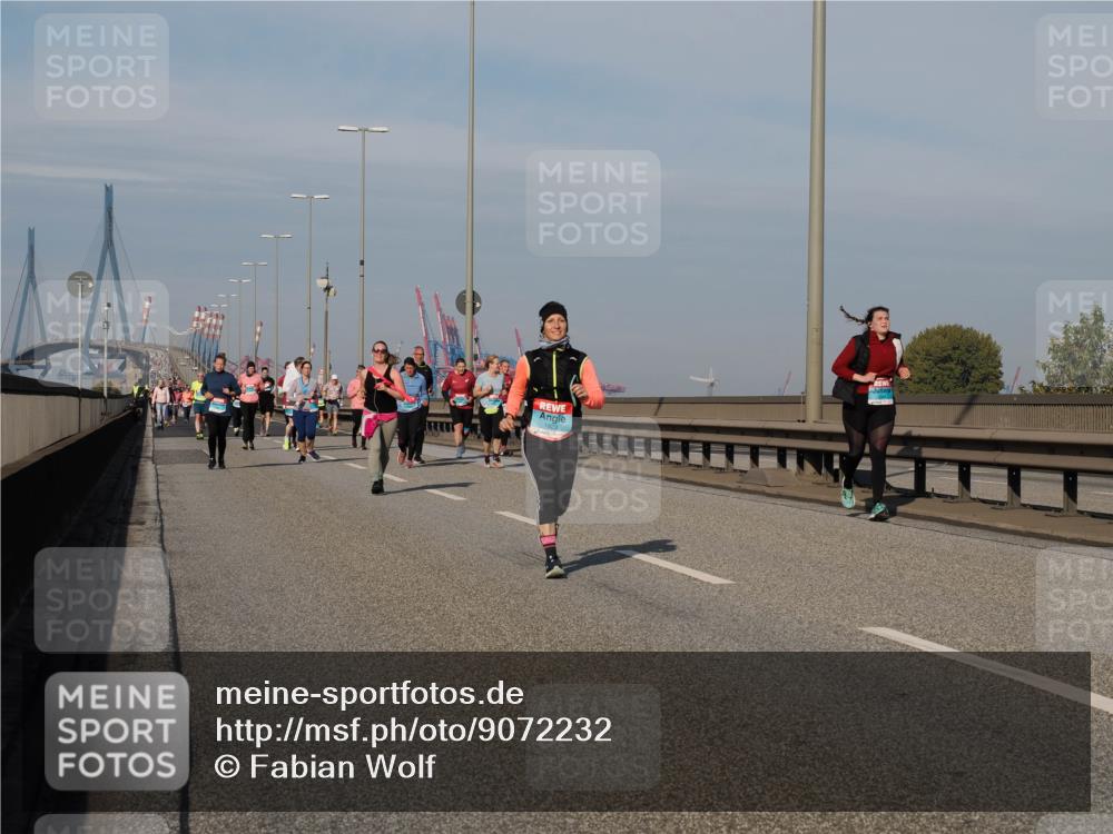 03.10.2025 - Köhlbrandbrückenlauf Fabian Wolf http://msf.ph/oto/9072232 03.10.2025 10:13:31 Position 3  meine-sportfotos.de