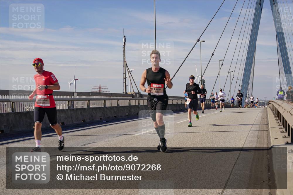 03.10.2025 - Köhlbrandbrückenlauf Michael Burmester http://msf.ph/oto/9072268 03.10.2025 12:37:22 Position 2 4083 meine-sportfotos.de