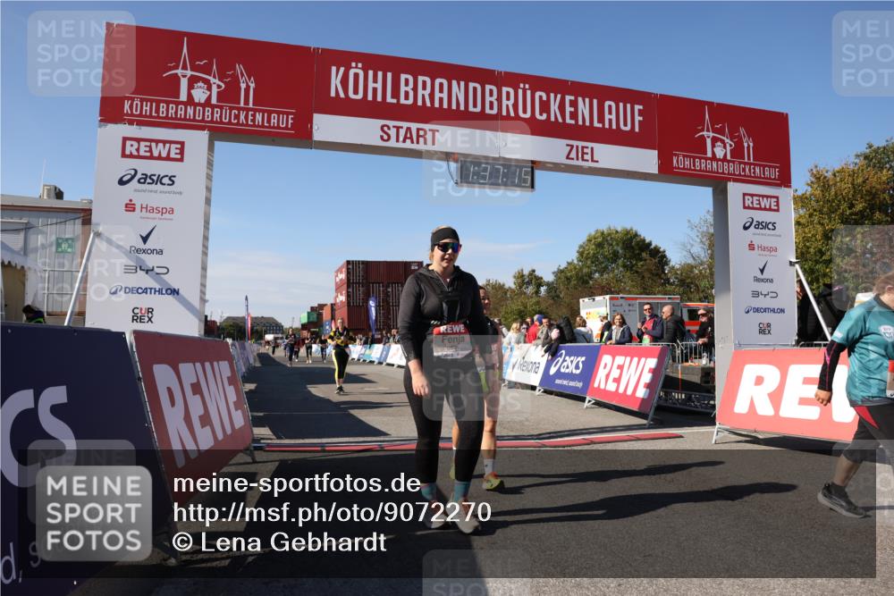 03.10.2025 - Köhlbrandbrückenlauf Lena Gebhardt http://msf.ph/oto/9072270 03.10.2025 13:37:16 Ziel 5143, 5262, 5303, 5466, 5507, 5576, 6104, 6380, 6381, 6521 meine-sportfotos.de