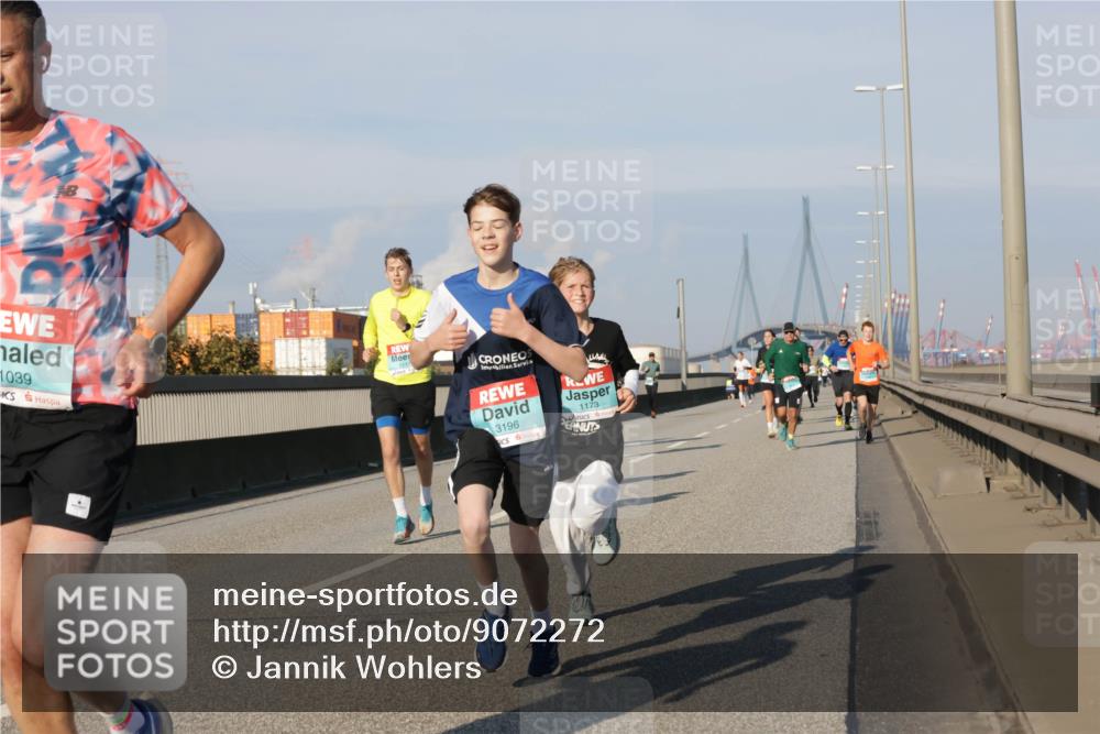 03.10.2025 - Köhlbrandbrückenlauf Jannik Wohlers http://msf.ph/oto/9072272 03.10.2025 09:50:01 Position 3 1039, 1111, 3196, 1173 meine-sportfotos.de