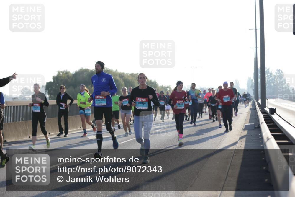 03.10.2025 - Köhlbrandbrückenlauf Jannik Wohlers http://msf.ph/oto/9072343 03.10.2025 09:18:09 Position 3 3711 meine-sportfotos.de
